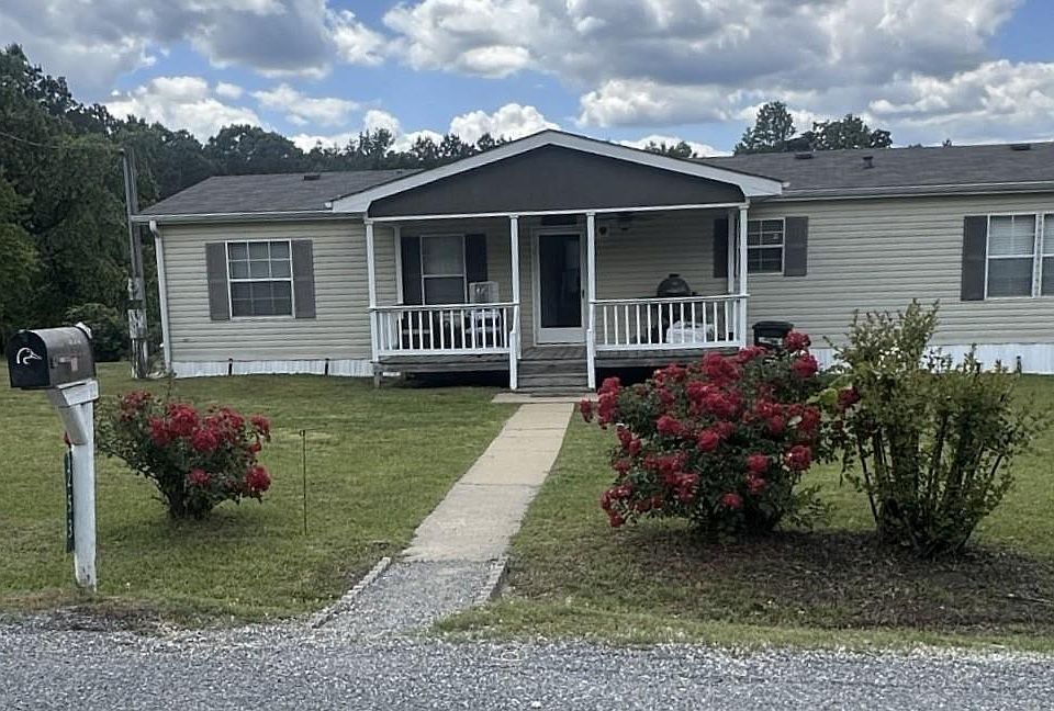 1st image of 253 Bradford Ln