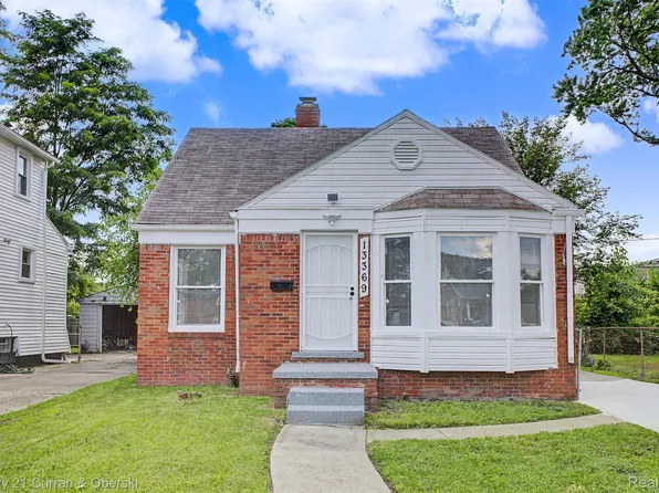 13369 Hubbell St, Detroit, MI 48227