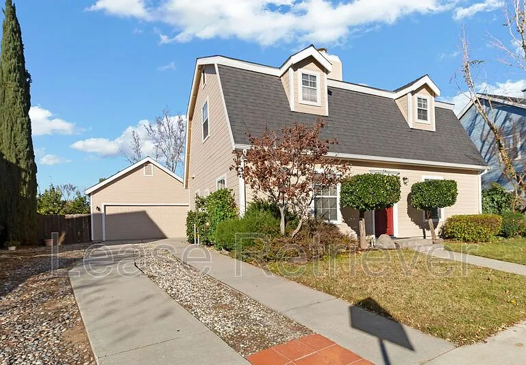 825 Heritage Pl — Photo 6