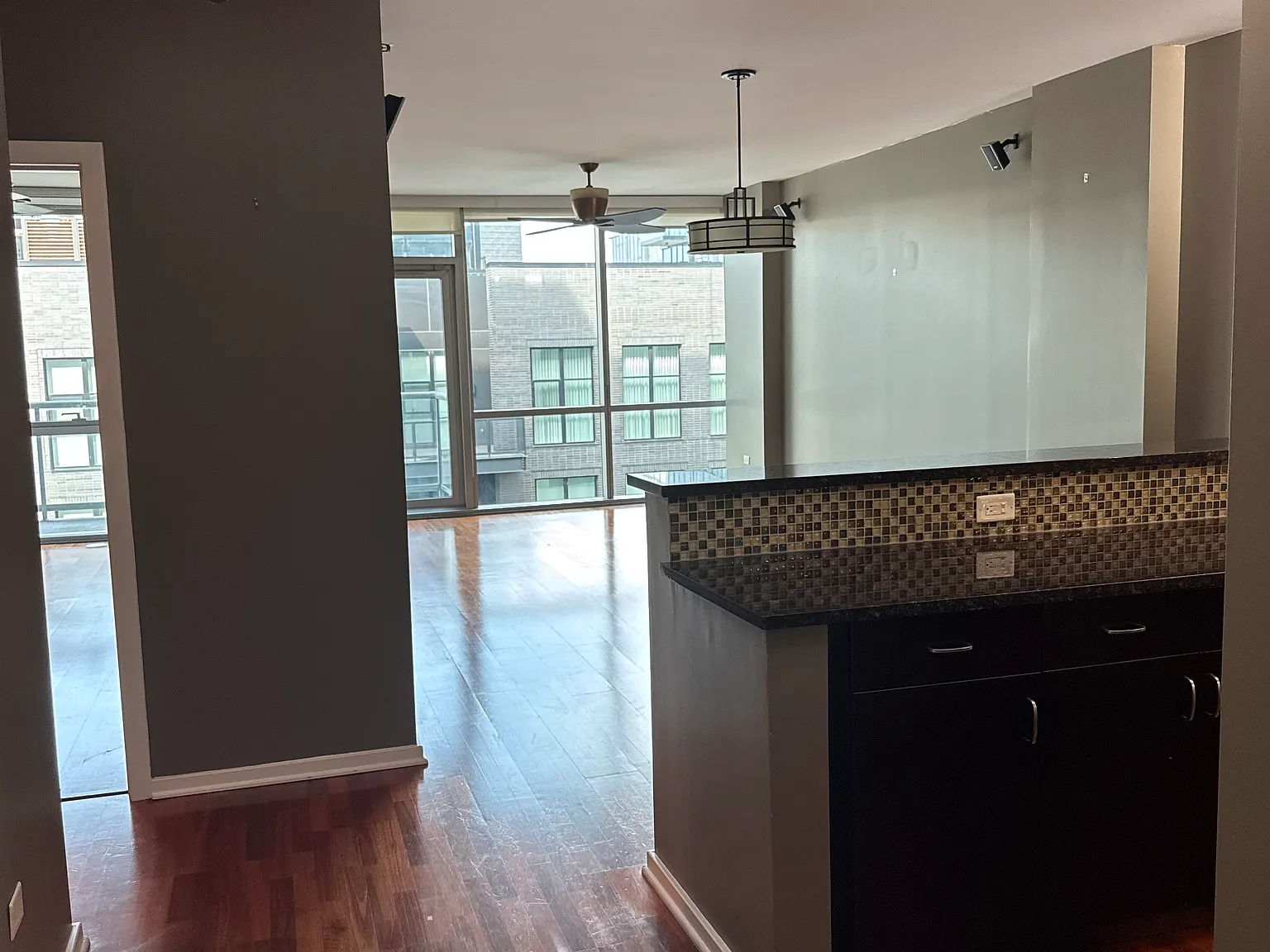 1 bed, 800 sqft, $2,795 — Photo 3