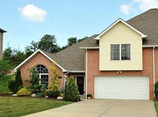 107 Peartree Dr, Canonsburg, PA 15317