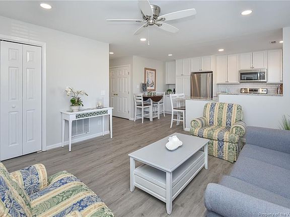 4th image of 706 S Henry St APT 2