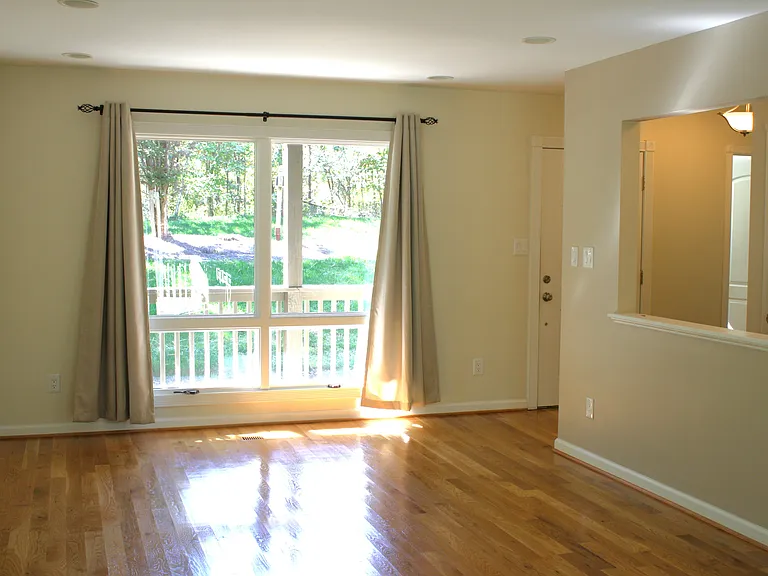 1010 Eastshore Cir — Photo 5