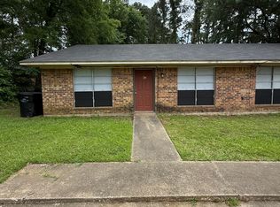 6 Harroun Ct #A, Longview, TX 75604