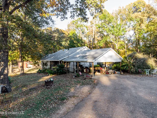 3938 Old Dover Rd, Yazoo City, MS 39194