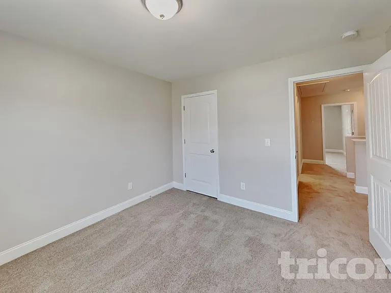 163 Green Willows Dr — Photo 10