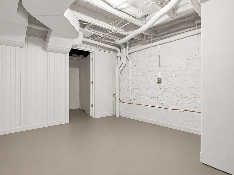 1000 Neil Ave — Photo 28