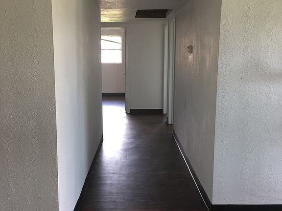 4th image of 5326 Causeway Blvd