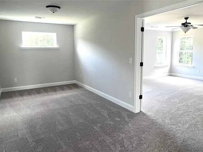 4385 Easter Lily Ave — Photo 10