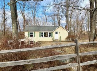 27 Blue Hill Rd, Great Barrington, MA 01230