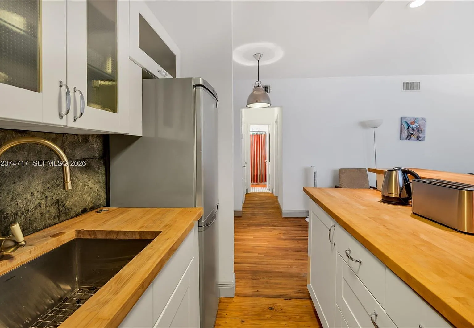 Lincoln Place Condo — Photo 4