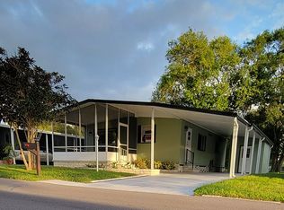 2113 Village Hill Dr #55, Valrico, FL 33594