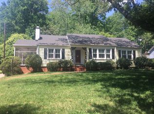 11 Broughton Dr, Greenville, SC 29609