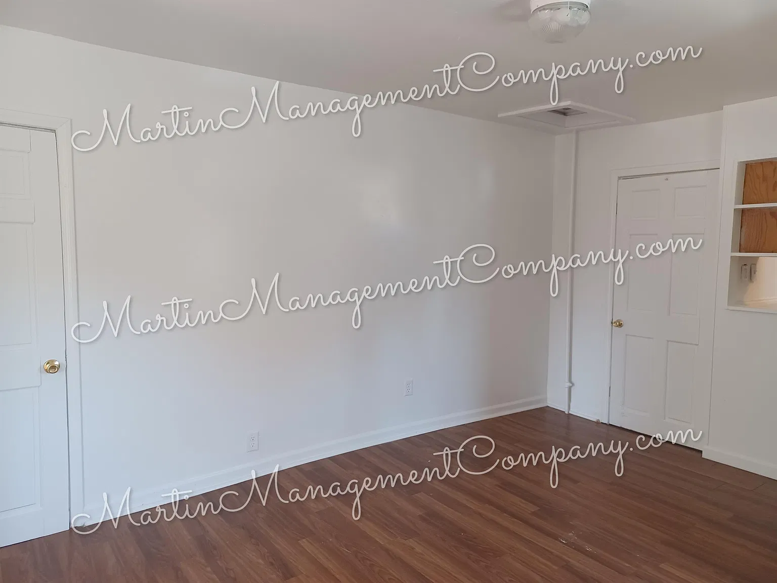 SPNR - 610 W 4th St - B — Photo 3