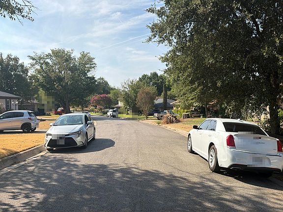 5th image of 3012 Laredo Dr