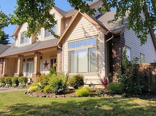 1742 Delrose Ave, Springfield, OR 97477