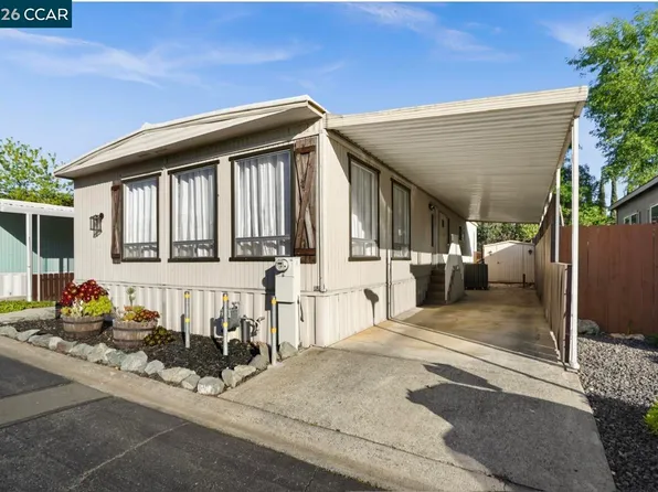 61 Terrace Dr, Concord, CA 94518