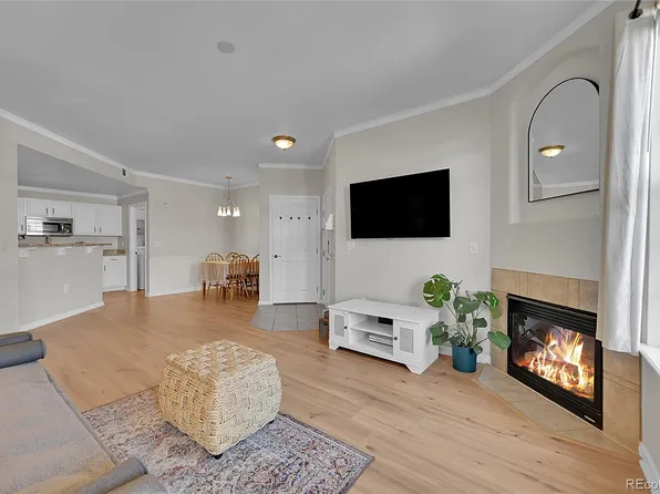 5756 N Genoa Way #12-105, Aurora, CO 80019