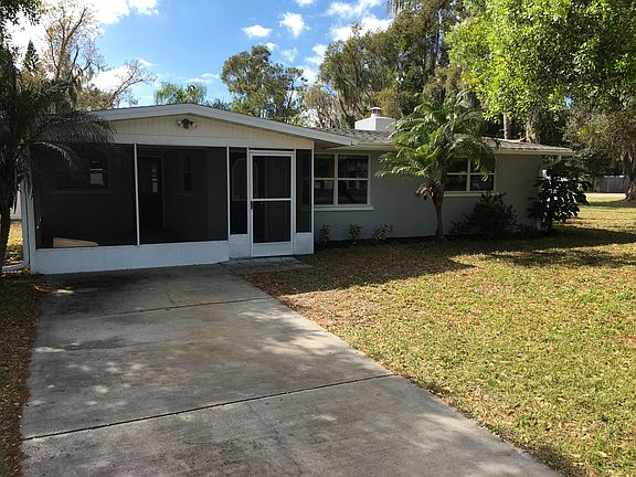 2nd image of 535 Caruso Pl