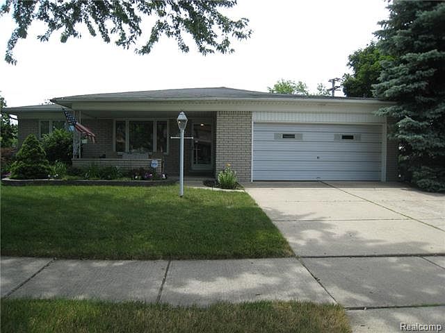 1st image of 26347 Wilson Dr