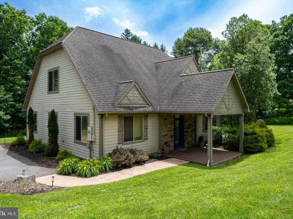 110 Northlake Dr, McHenry, MD 21541