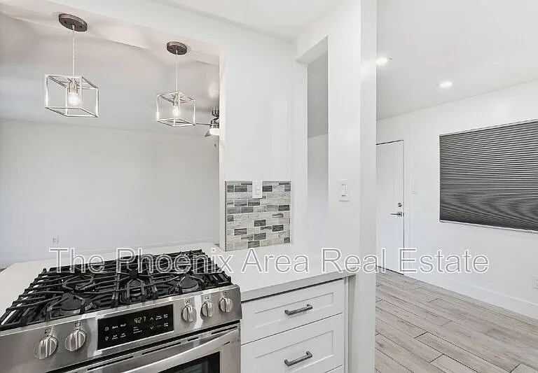 4950 N Miller Rd #244 — Photo 11