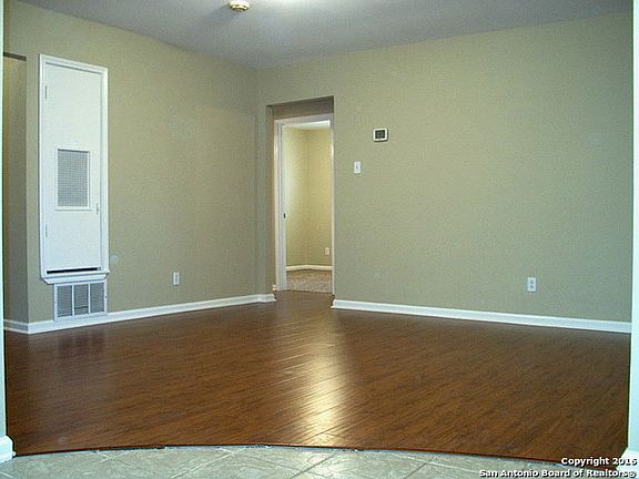 4th image of 7346 Timbercreek Dr