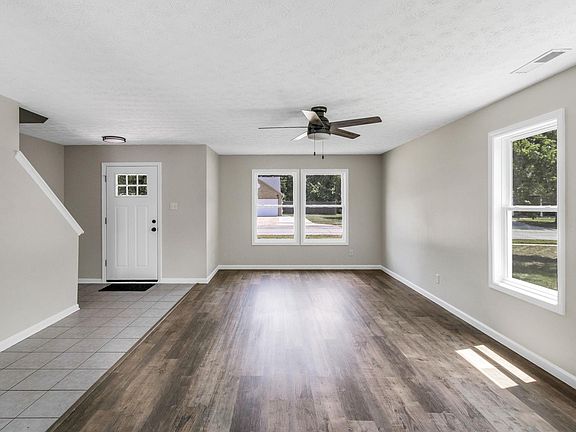 3rd image of 4 Kimbrough Ct