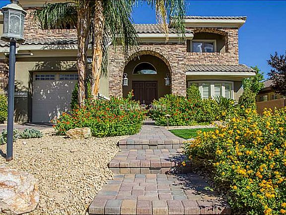 3rd image of 9026 Procyon St