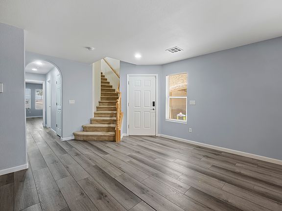 4th image of 8907 W Torino Ave