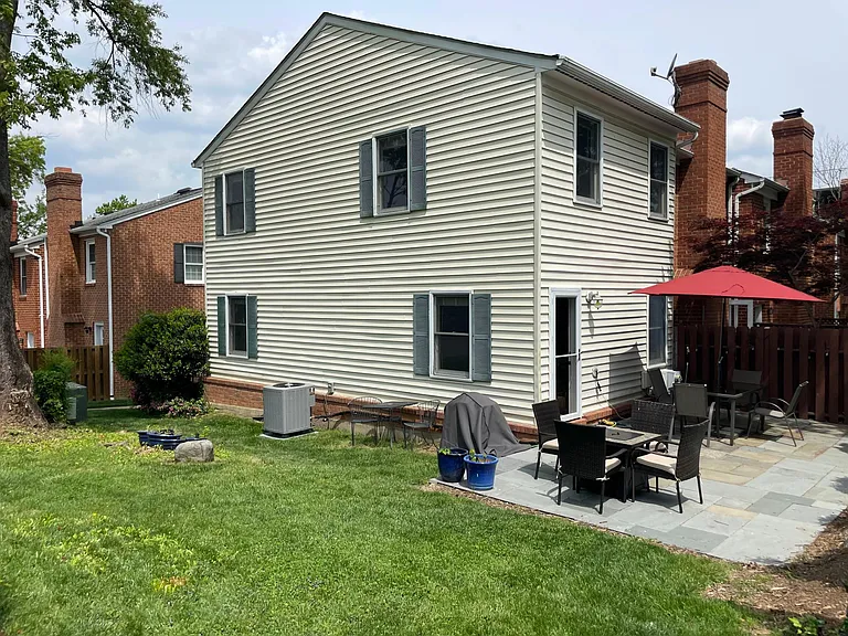 128 S Wise St — Photo 32