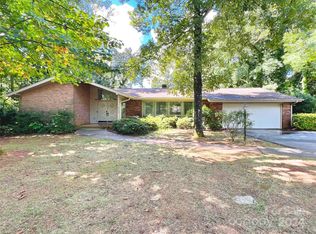 8460 Hillcrest Dr, Rockwell, NC 28138