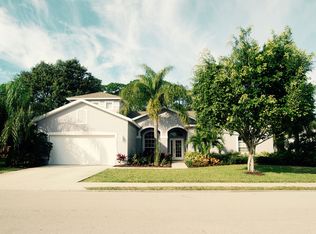 23363 Olde Meadowbrook Cir, Estero, FL 34134