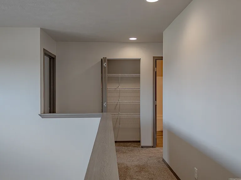 14726 E 28th Ave — Photo 8