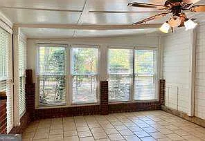 2560 Wood Valley Dr — Photo 15
