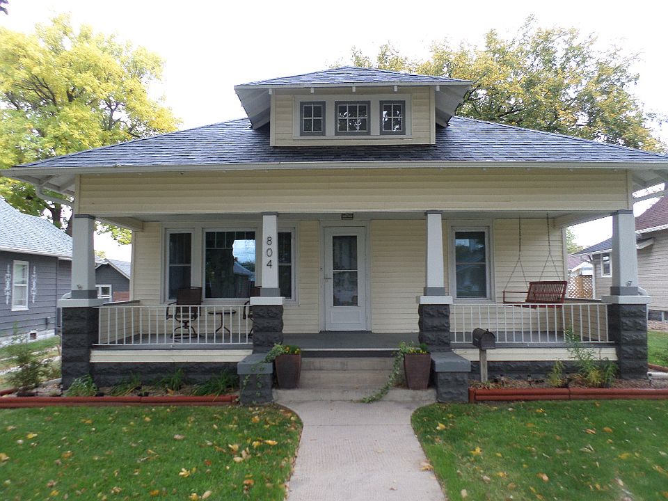 804 West 4th