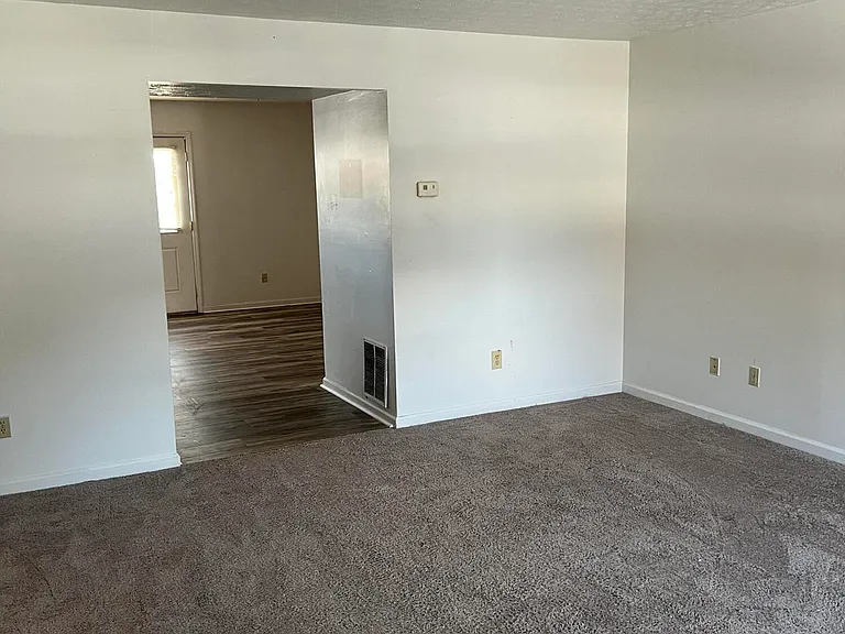 821 Ridgewood Dr #1-2 — Photo 12