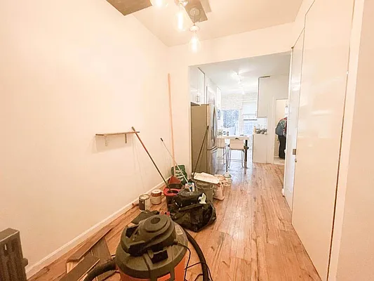 Rented by Ulas Real Estates Inc | media 24