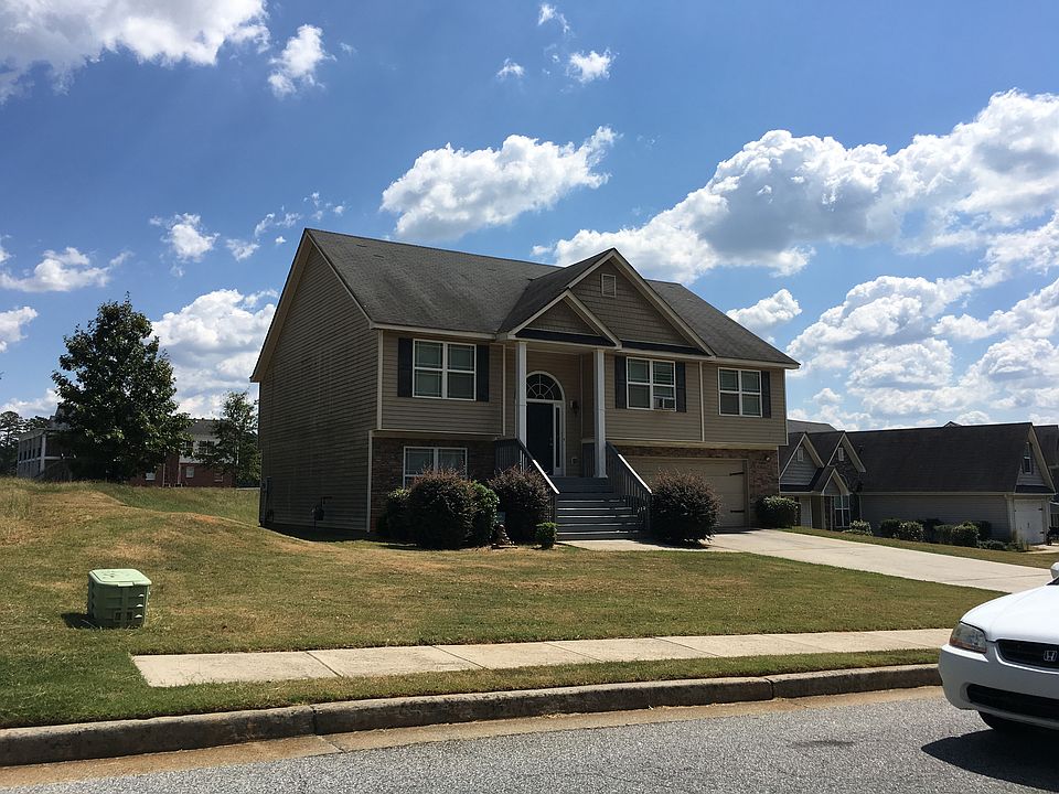2nd image of 24 Lighthouse Dr