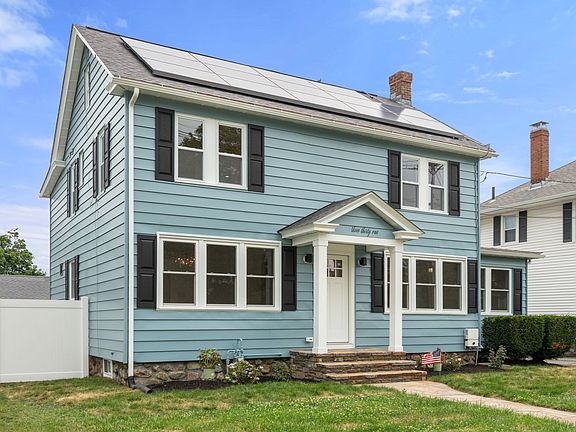 2nd image of 331 Burncoat St