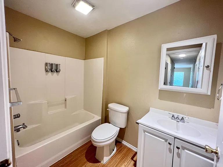 508 Pitts St — Photo 8