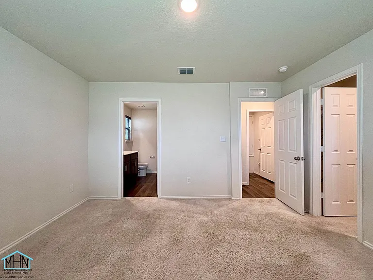 6318 Sycamore Run — Photo 13