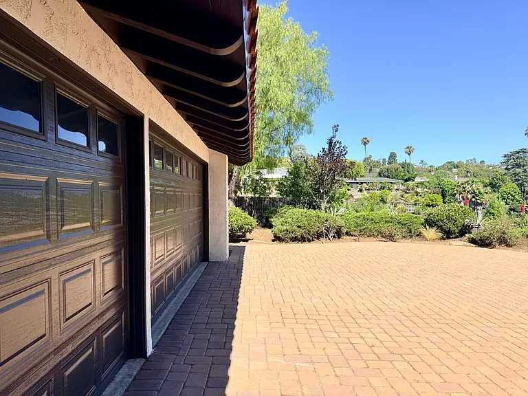 4356 Cartesian Cir — Photo 34
