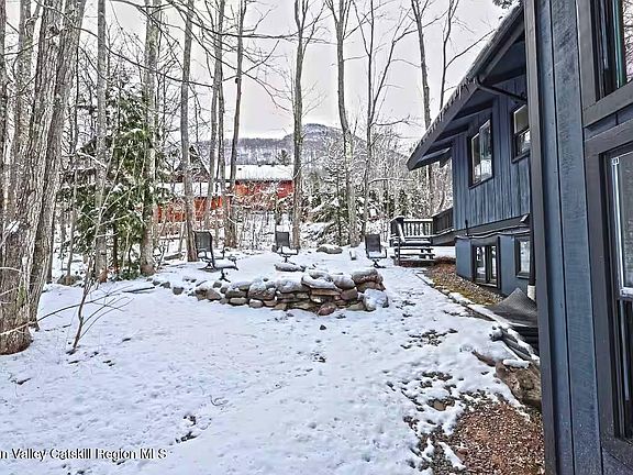 4th image of 14 Creek Lane