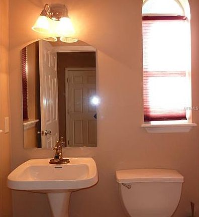 3rd image of 411 S Fremont Ave Unit 2