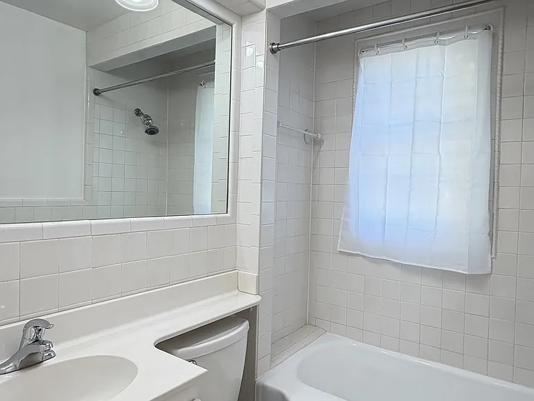 819 S Alfred St #2 — Photo 21