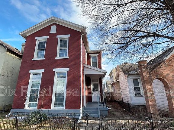 3rd image of 48 Boltin St