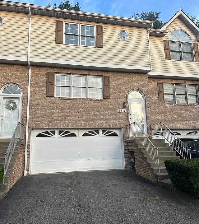 2614 Birchwood Ln