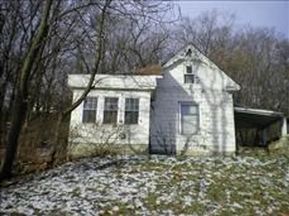 528 Caldwell St, Excelsior Springs, MO 64024
