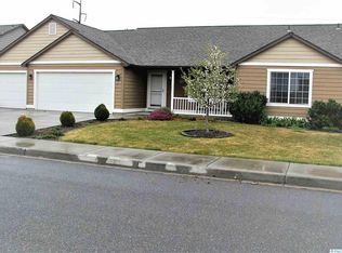 6119 Coventry Ln, Pasco, WA 99301